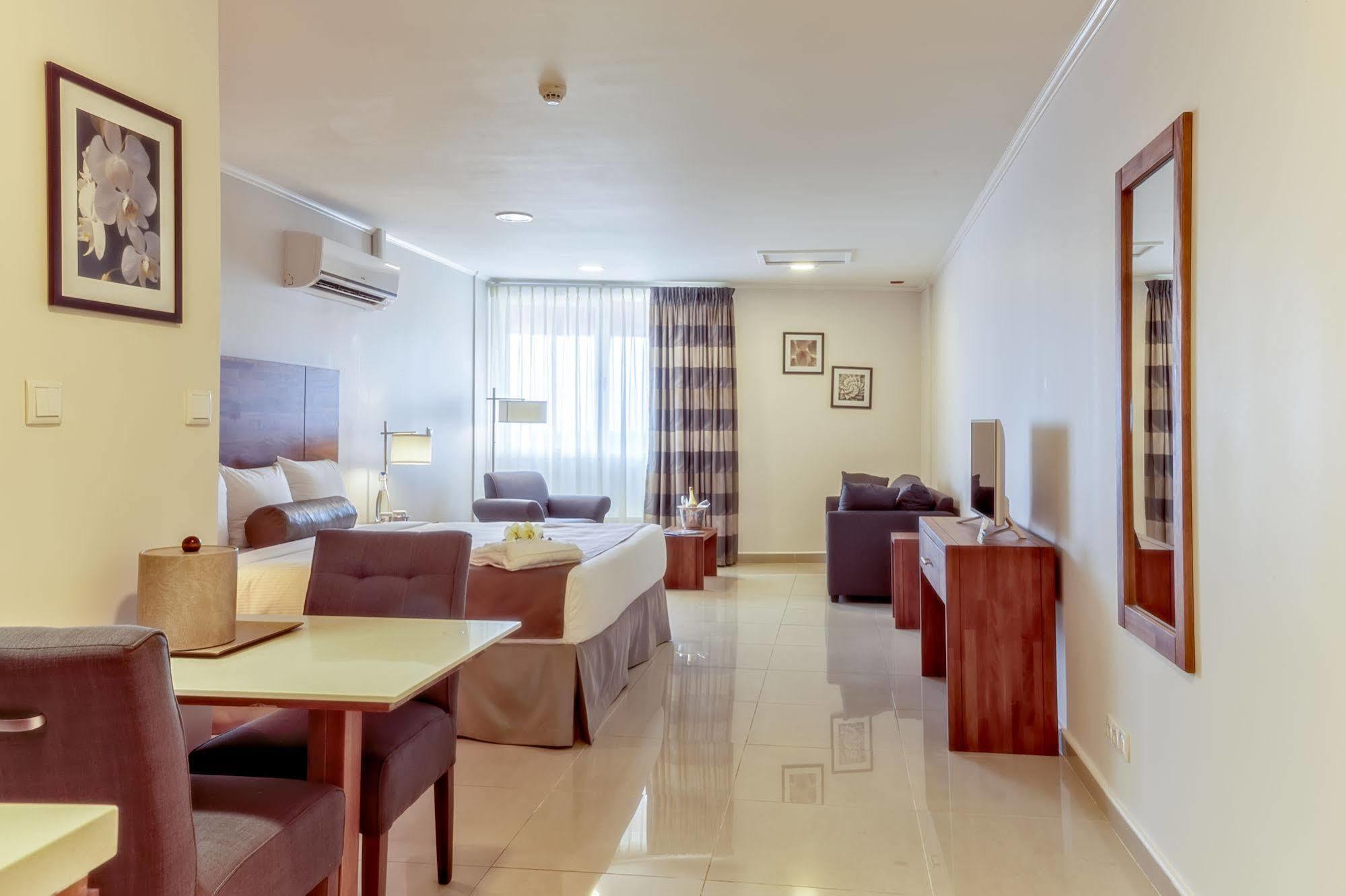 City Suites & Beach Hotel Willemstad Exterior foto